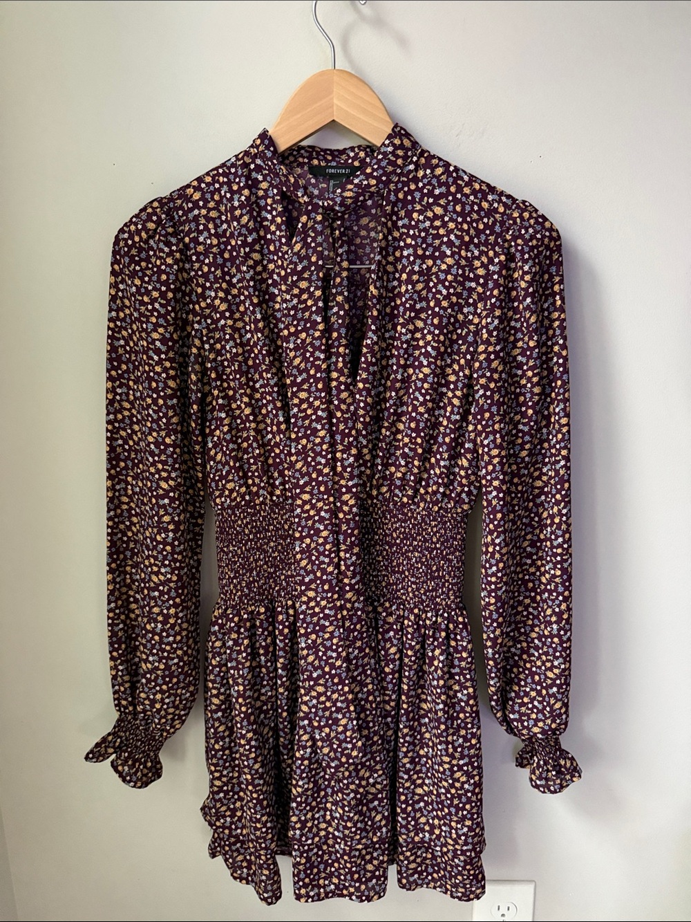 Forever 21 Floral Long Sleeve Mini Dress Purple Smocked Waist Tie Neck Women’s S